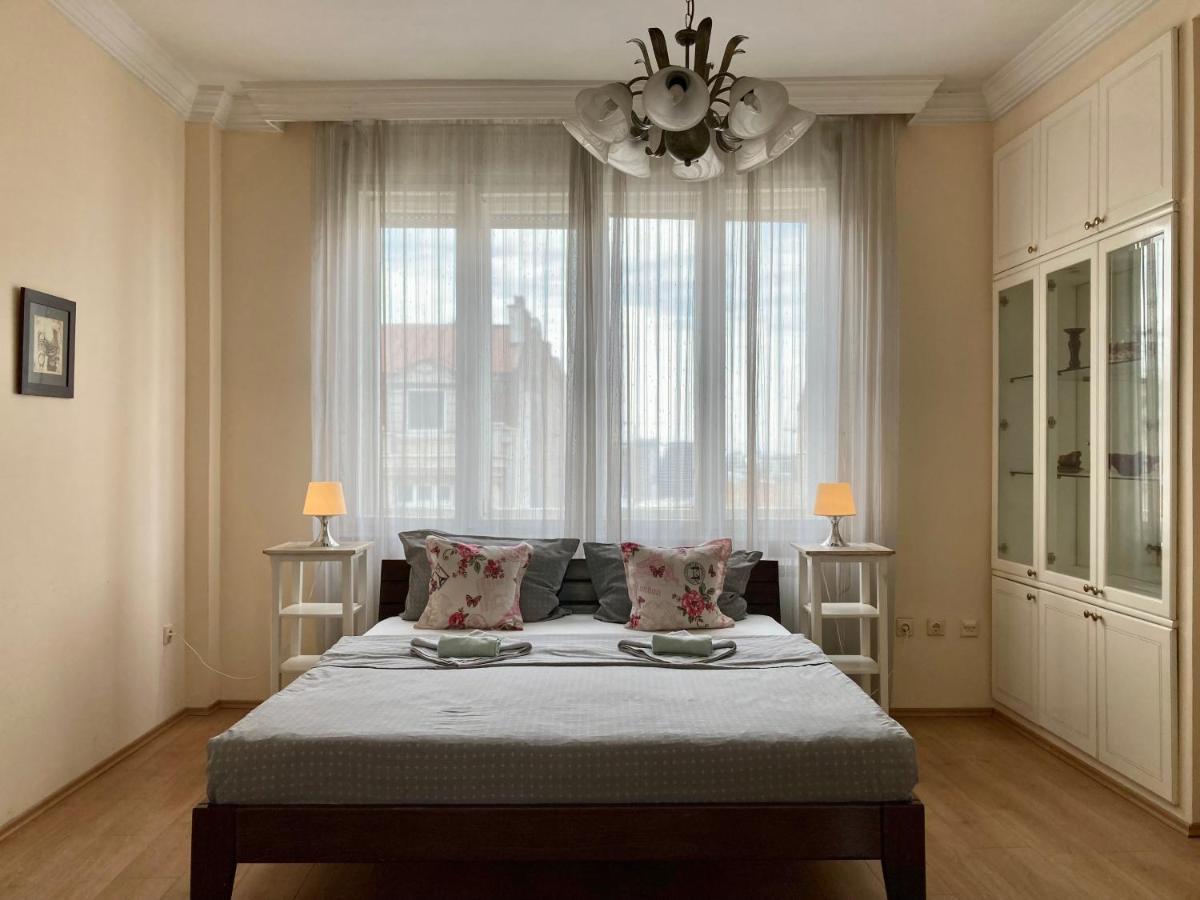 Terazije Square Lux Apartment Belgrado Buitenkant foto