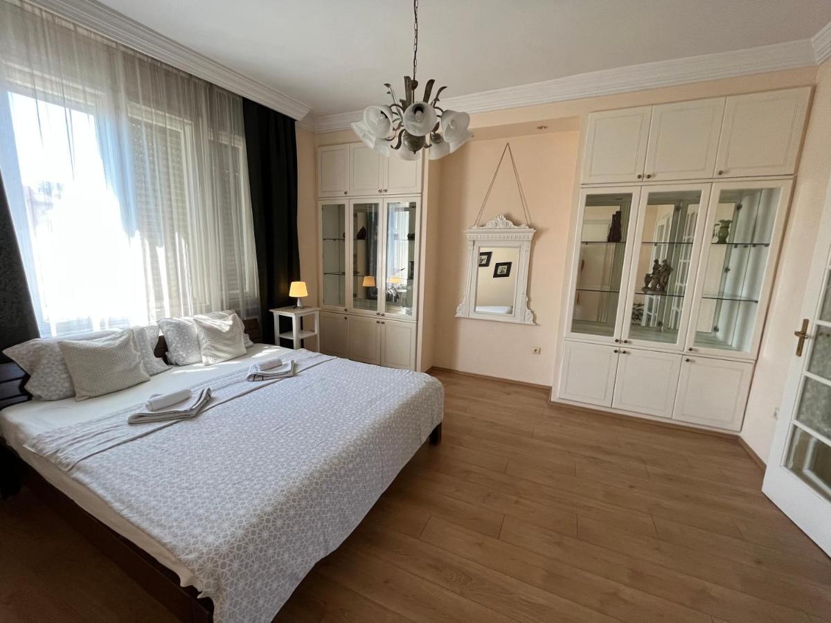 Terazije Square Lux Apartment Belgrado Buitenkant foto