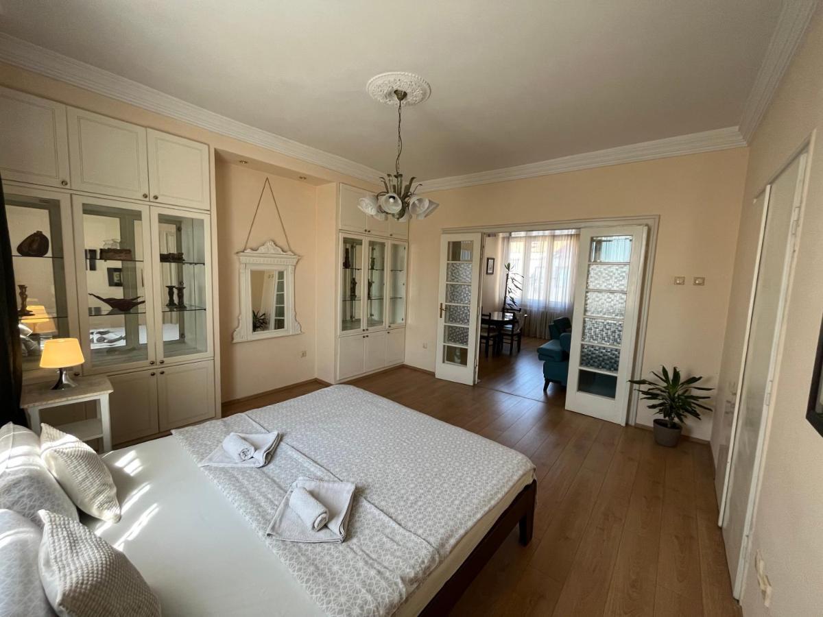 Terazije Square Lux Apartment Belgrado Buitenkant foto